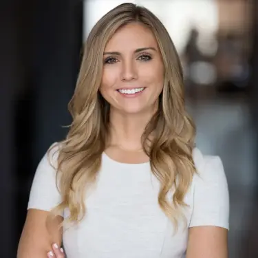 Professional headshot by Chicago headshot photographer Michael Schacht - Portrait 0032