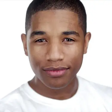 Professional headshot by Chicago headshot photographer Michael Schacht - Portrait 0066